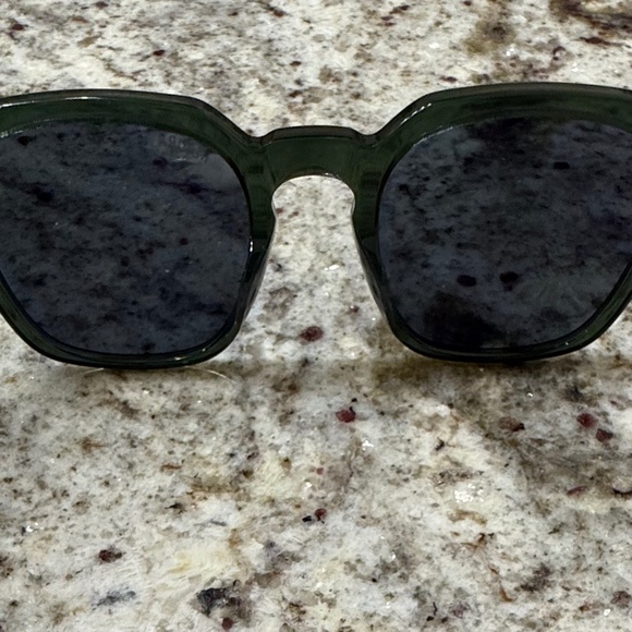 NWT Kiaura Eyewear Sunglasses Emerald Lautner Original - Picture 12 of 12